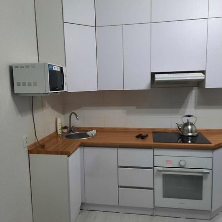 Кошкарбаева 45 Б Διαμέρισμα Αστάνα Εξωτερικό φωτογραφία